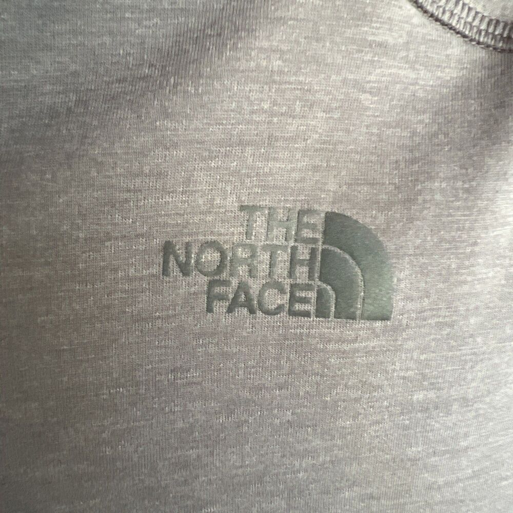 The North Face Men’s Essential Lightweight Athletic Pullover Jacket Med Gray - Picture 3 of 15